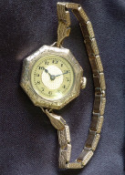 Deco lady octangular wristwatch on original bracelet